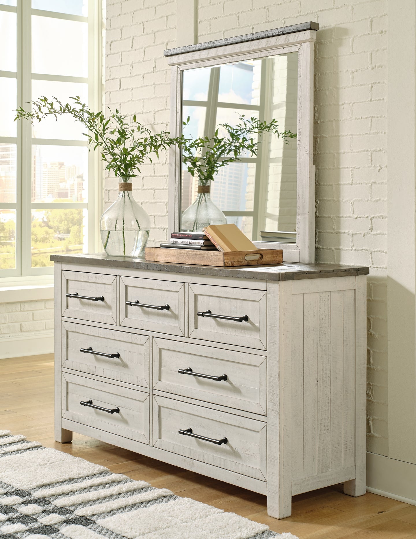 Dresser & Mirror