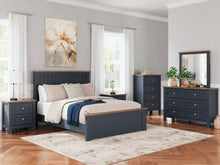 Load image into Gallery viewer, Landocken Queen Panel Bed with Mirrored Dresser and Chest
